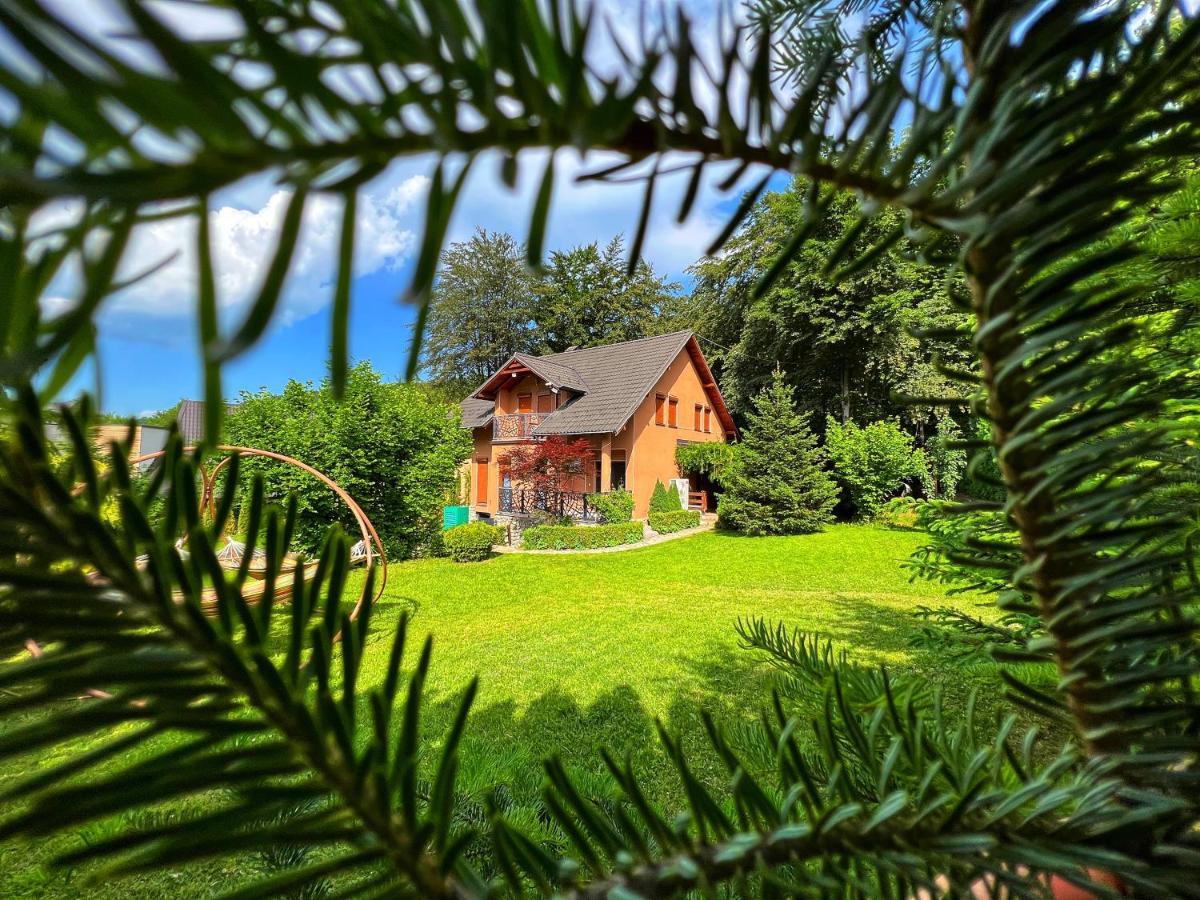 De La Villa Brezovice Eksteriør billede
